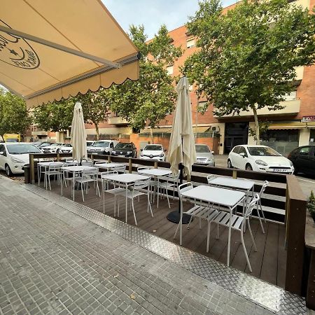 Hostal Restaurante Avenida De Madrid 테라사 외부 사진
