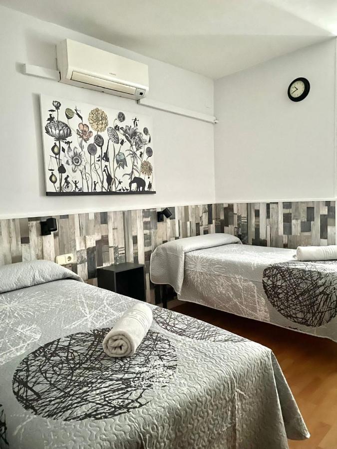 Hostal Restaurante Avenida De Madrid 테라사 외부 사진
