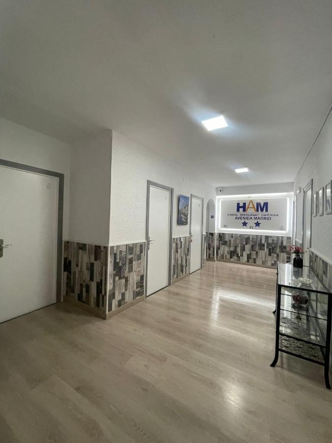 Hostal Restaurante Avenida De Madrid 테라사 외부 사진