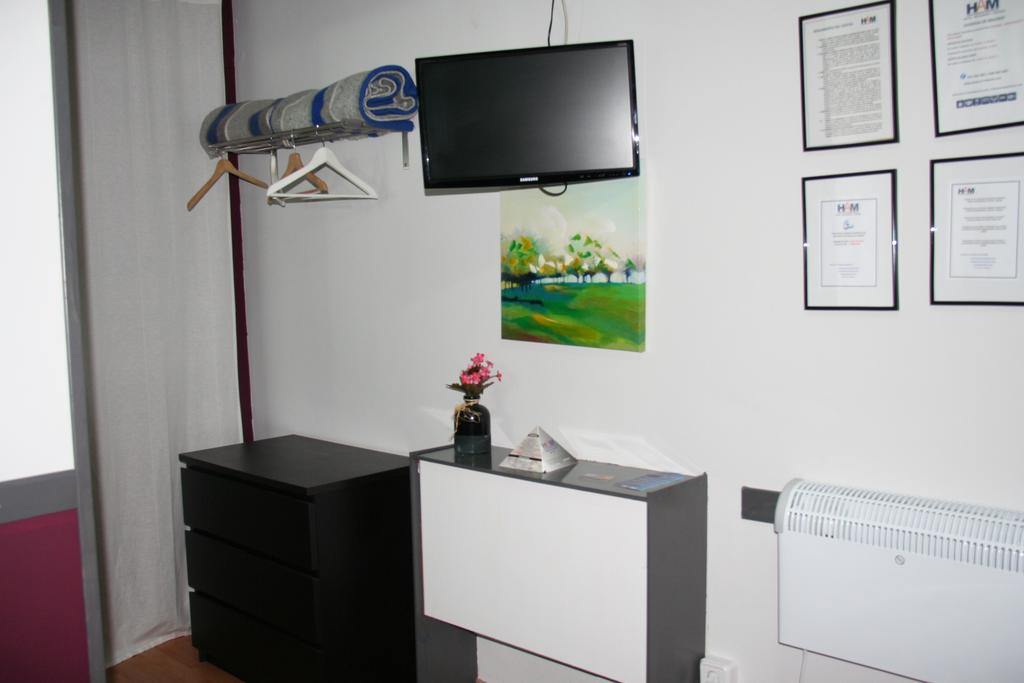 Hostal Restaurante Avenida De Madrid 테라사 외부 사진
