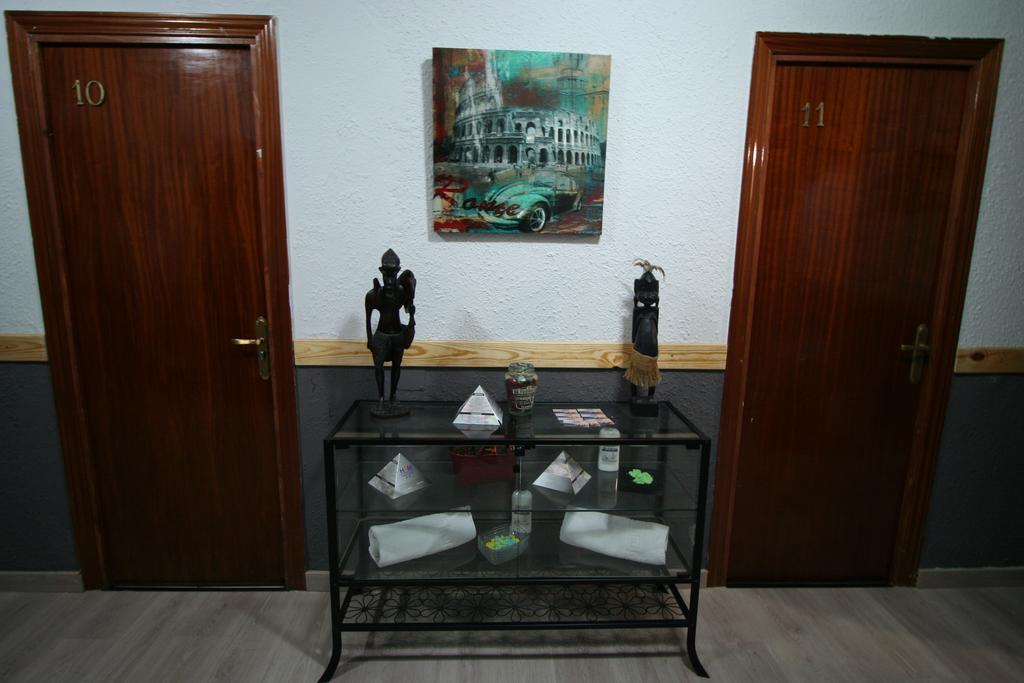 Hostal Restaurante Avenida De Madrid 테라사 외부 사진