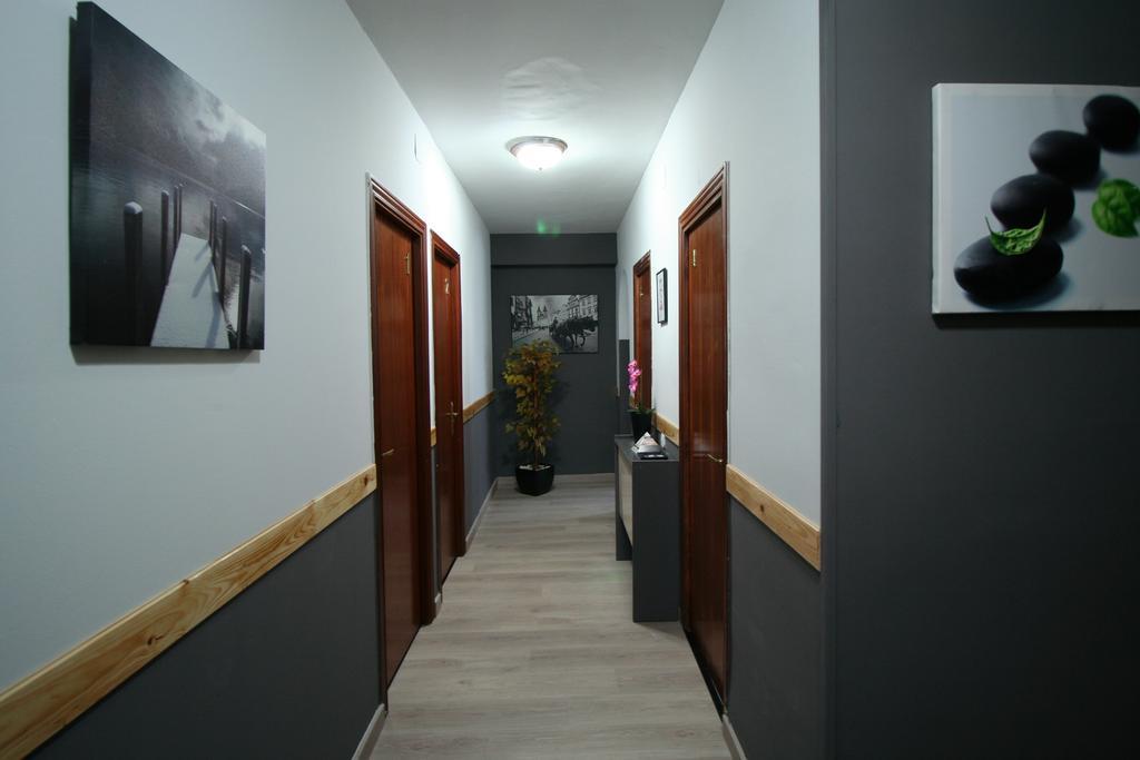 Hostal Restaurante Avenida De Madrid 테라사 외부 사진