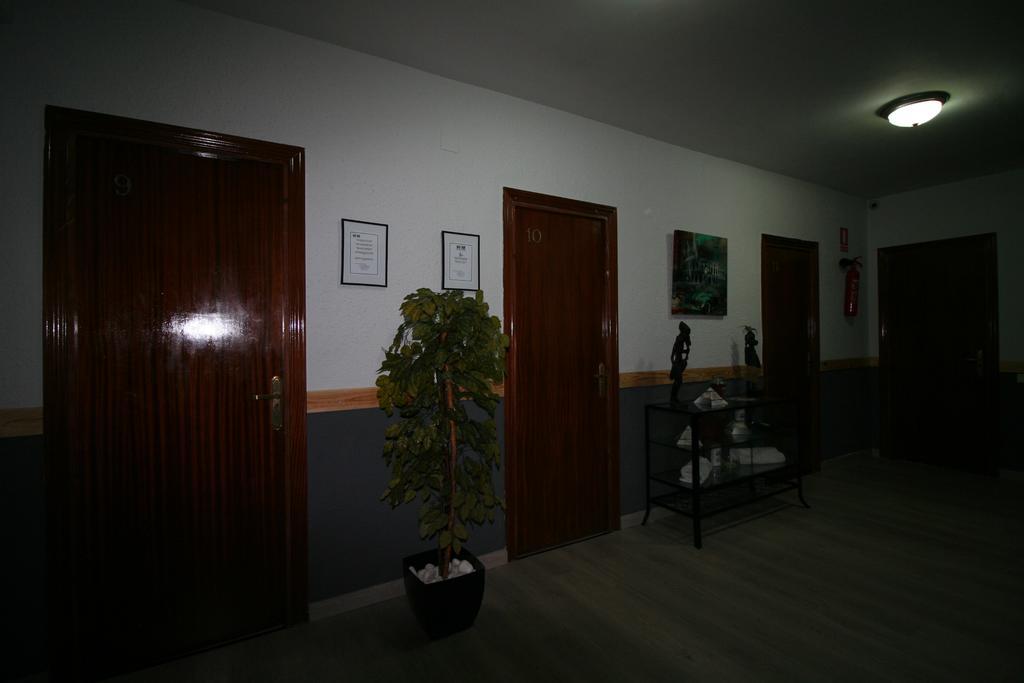 Hostal Restaurante Avenida De Madrid 테라사 외부 사진